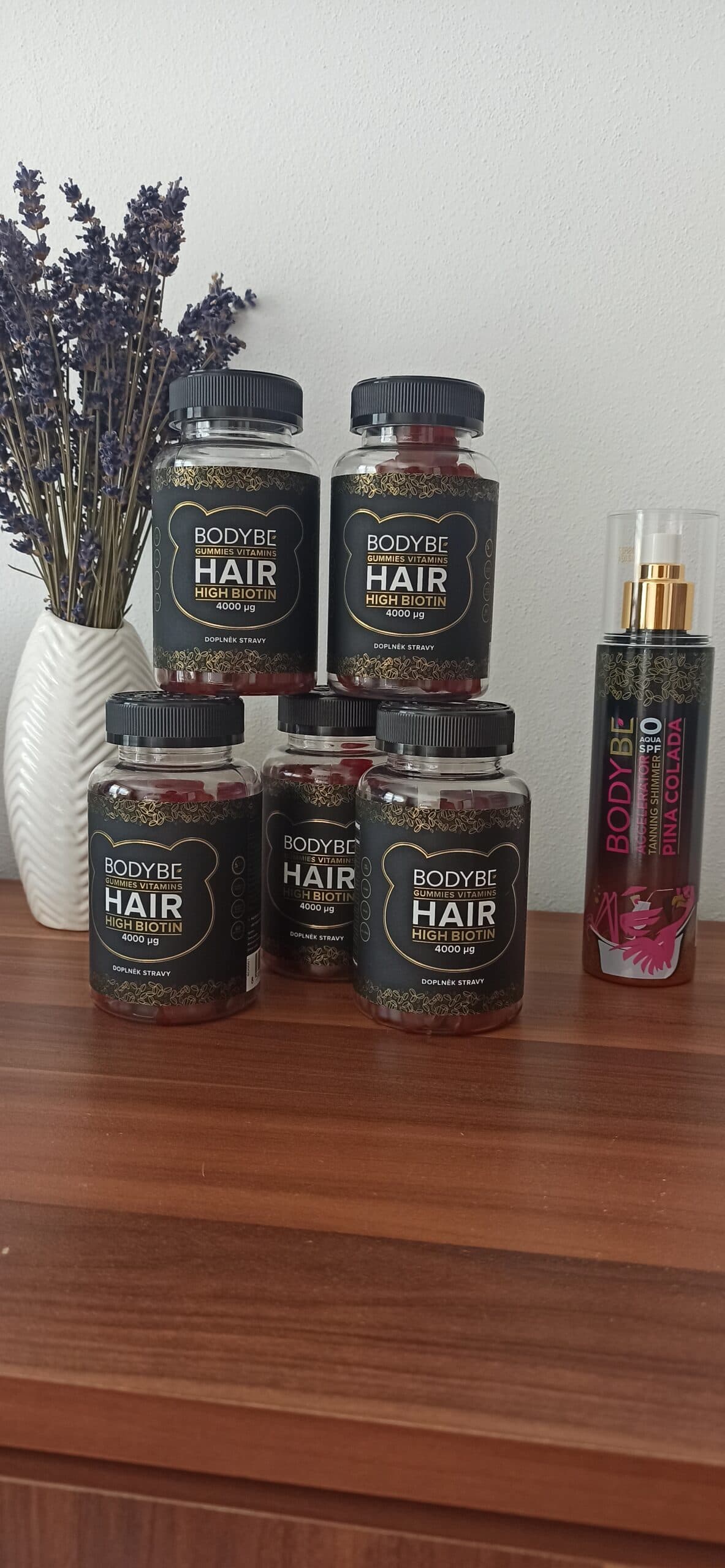 Lucie - HAIR GUMMIES VITAMINS HIGH BIOTIN – Veganské vitamíny na vlasy – 60ks
